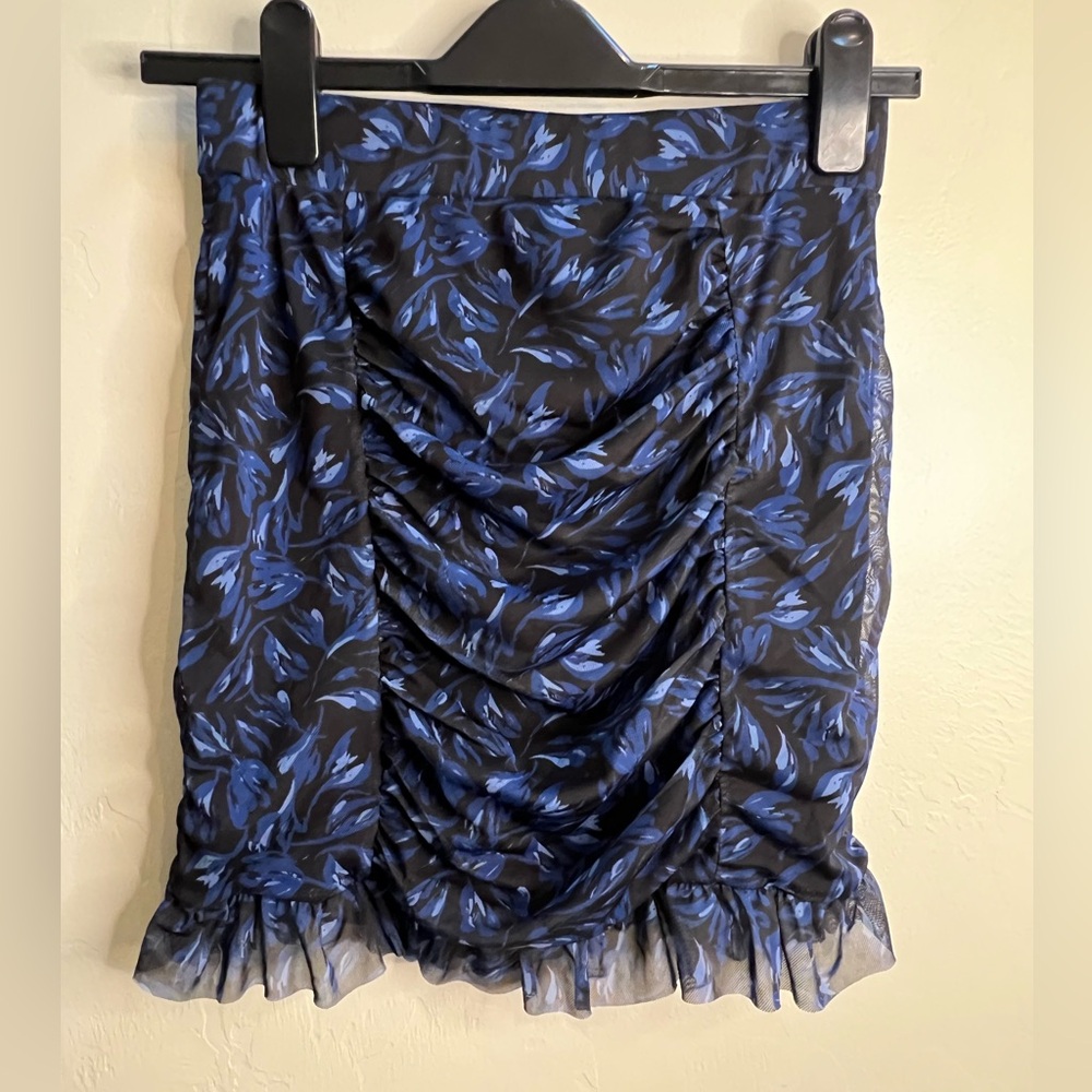 Free People‎ Black and Blue Leaf Print Mini Skirt
